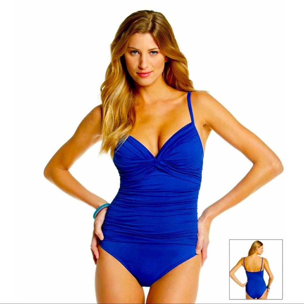 La Blanca Ruched Twist Front Swimsuit